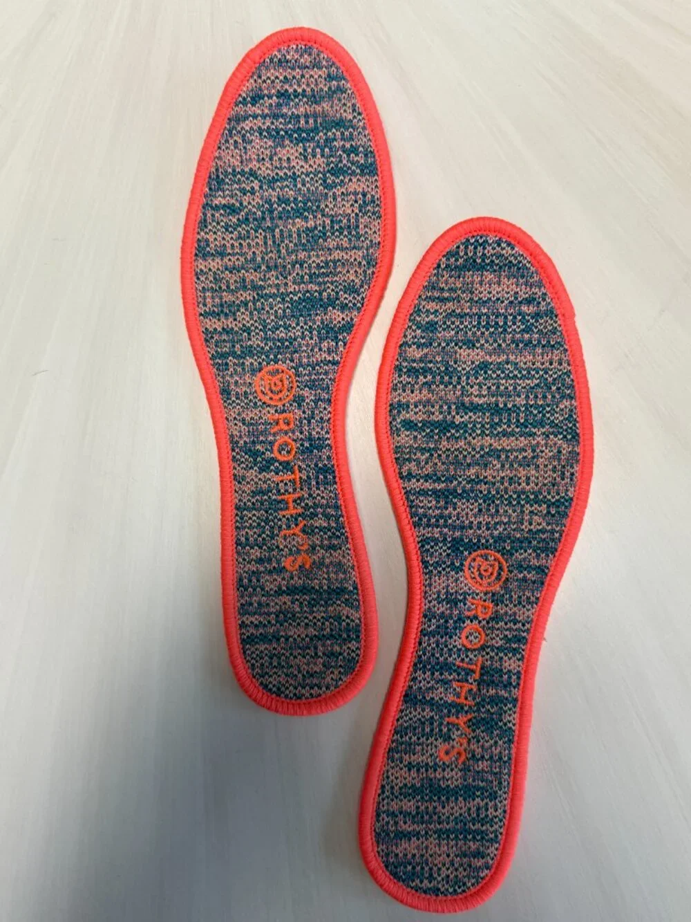 Like new Rothy's Turquoise Melange flats size 8.5